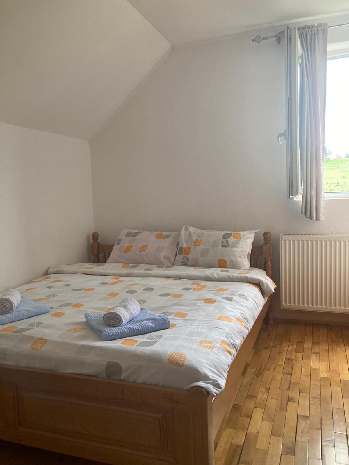Guest House Nena Zabljak  Bagian luar foto